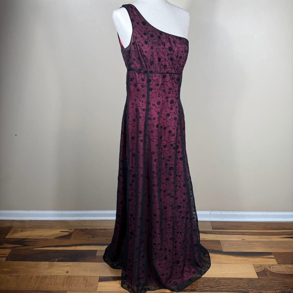 Vintage Morgan & Co Formal One Shoulder Burgundy Black Prom Dress Evening Gown